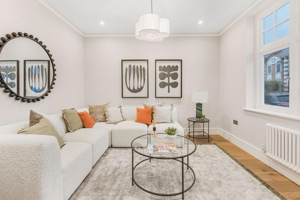 Property photo 3 of 13 Rr1.Jpg