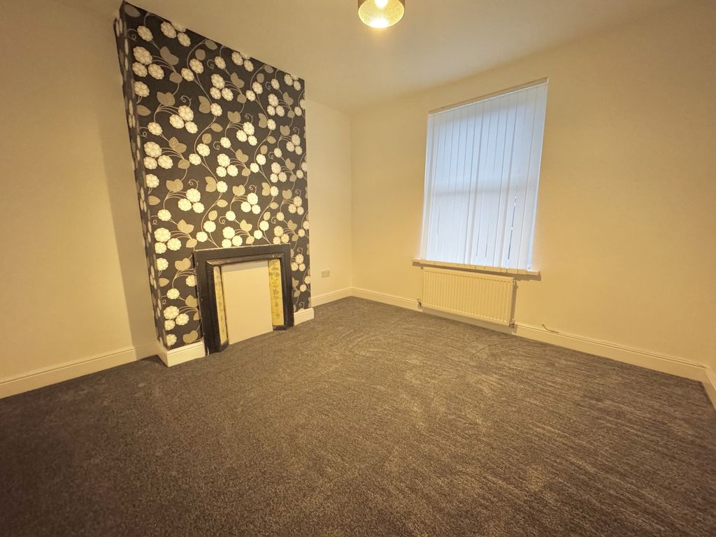 Property photo 3 of 12 Img_6414