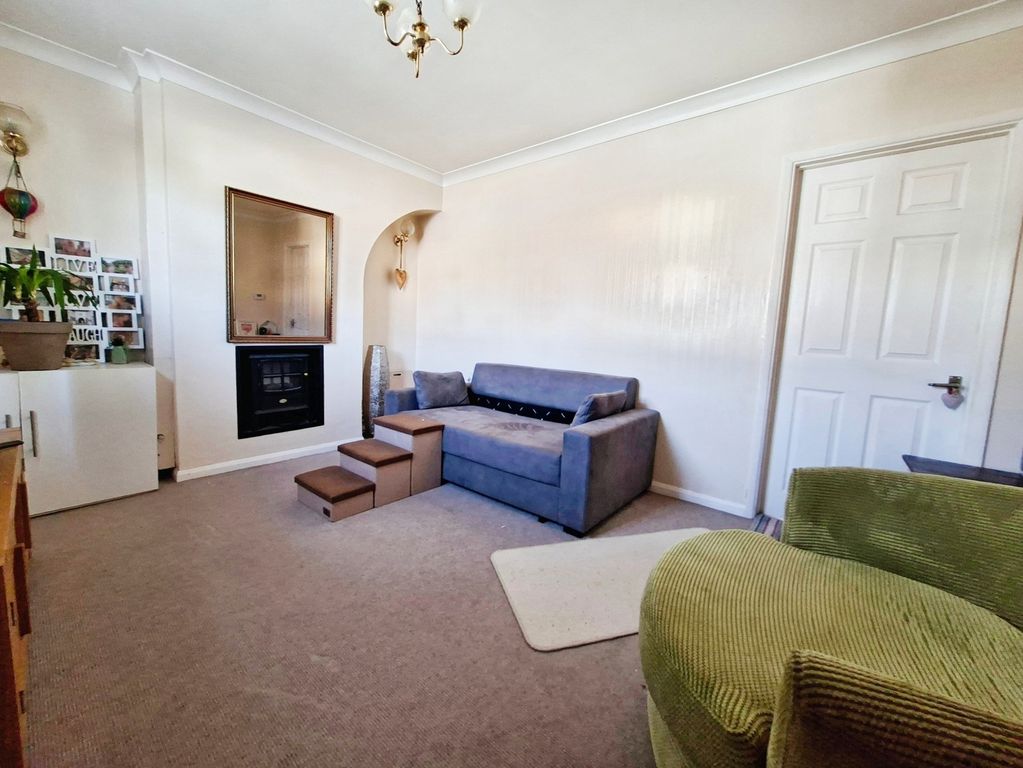 Property photo 2 of 17 Pbox-Img.Jpg
