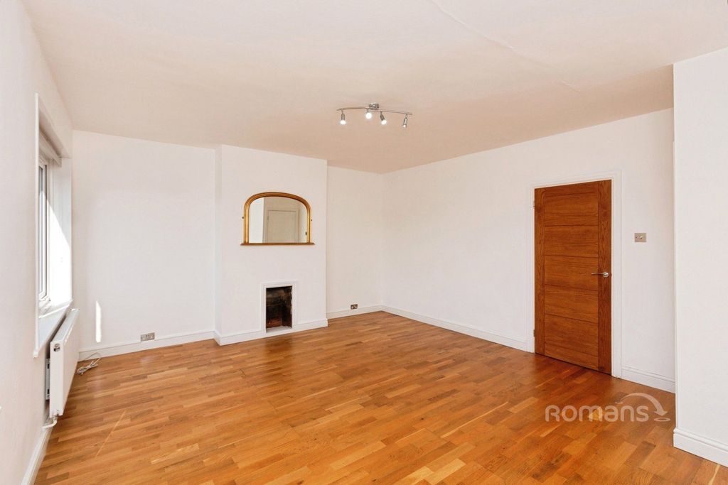 Property photo 2 of 7 Picture No. 02