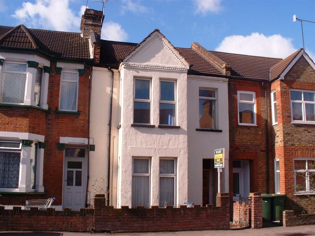 Property photo 1 of 5