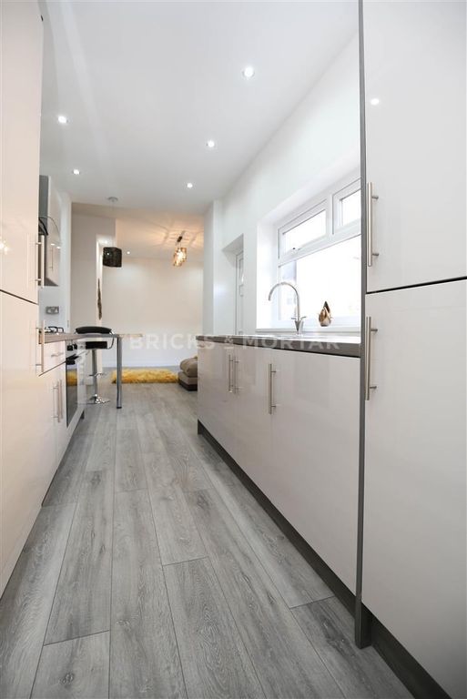 Property photo 3 of 20 2Svampevrp7Yvhyt7I-Aegj9Ot0.Jpg