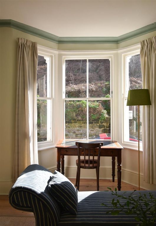 Property photo 3 of 19 Living Room