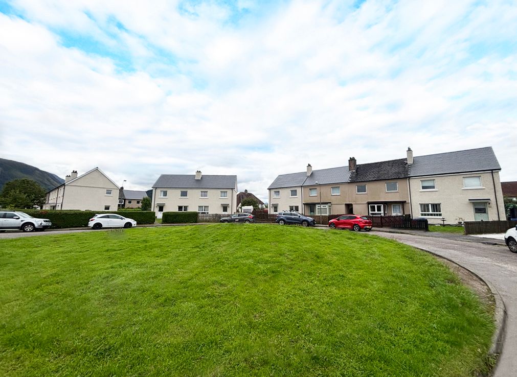 Property photo 1 of 36