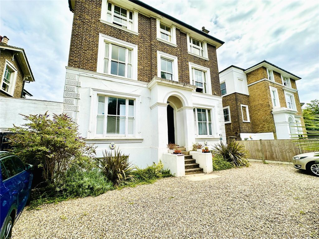 Property photo 1 of 18 Picture No. 27