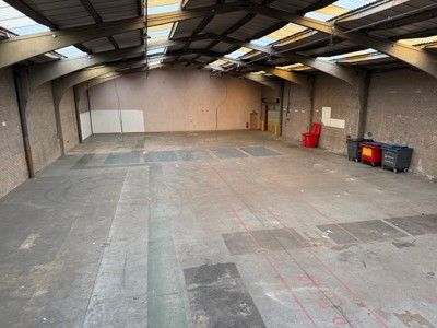 Property photo 3 of 8 Photo 7