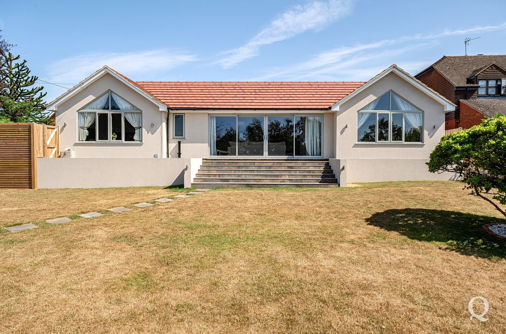 Property photo 2 of 42 4d953d15-2Ffe-4Fe...