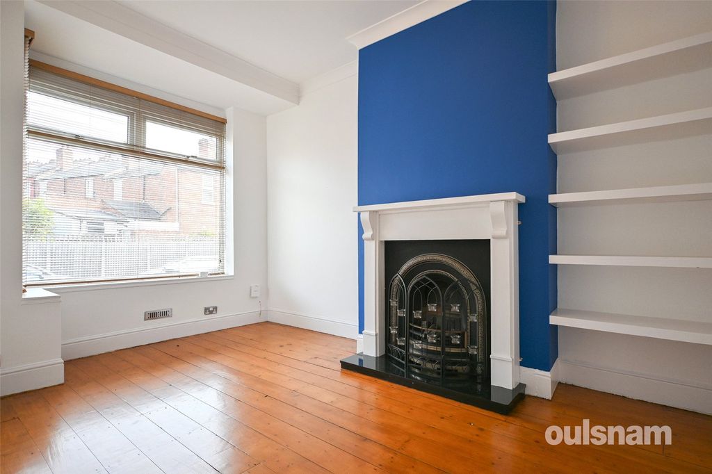 Property photo 2 of 23 Picture No. 22