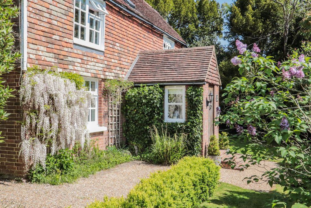 Property photo 3 of 22