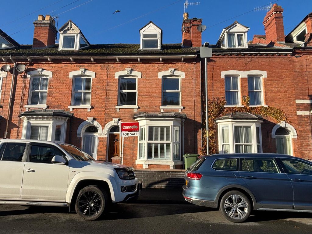 Property photo 1 of 19