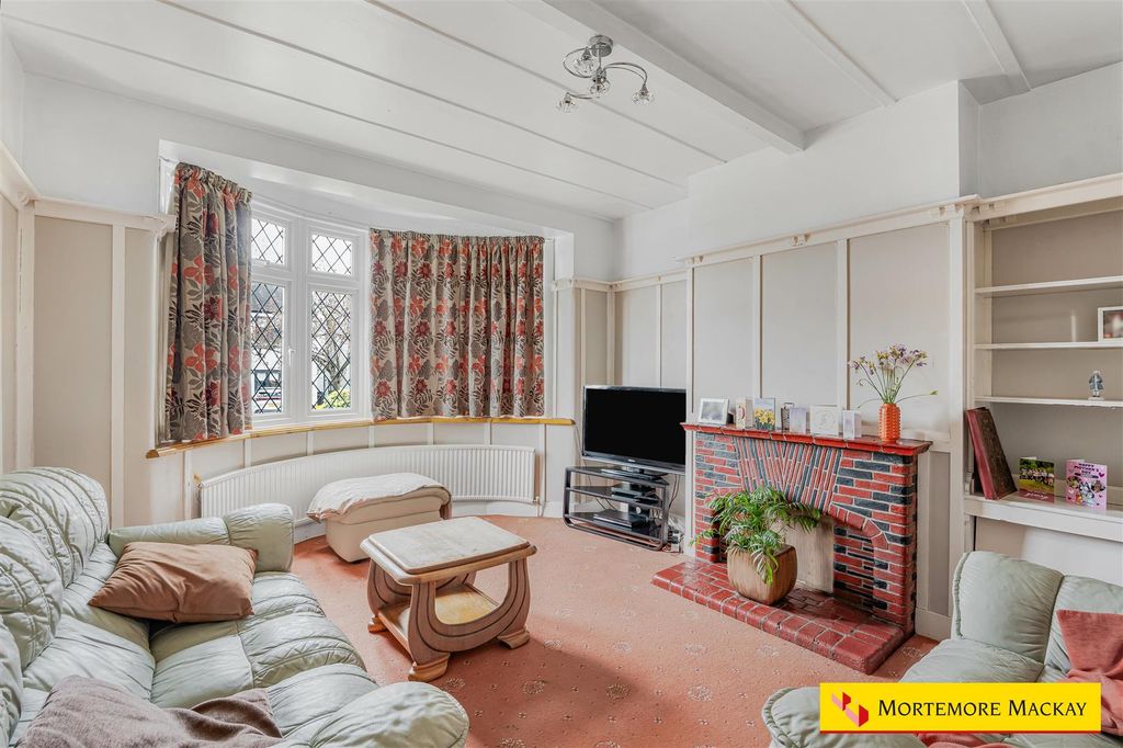 Property photo 2 of 27 7_77486_Watermarked.Jpg