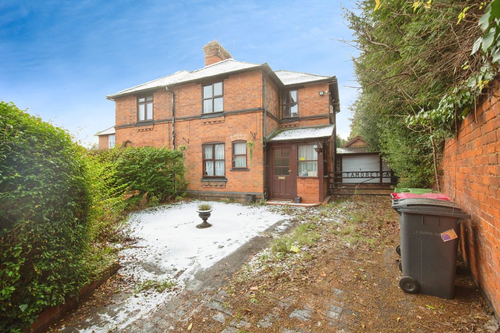 Property photo 1 of 11 8B459B37-Mw-9689