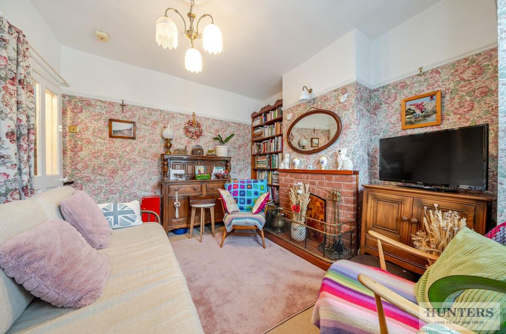 Property photo 2 of 20 6c5Fce32-A01d-490F-9680-6d1B575Bc628.Jpg