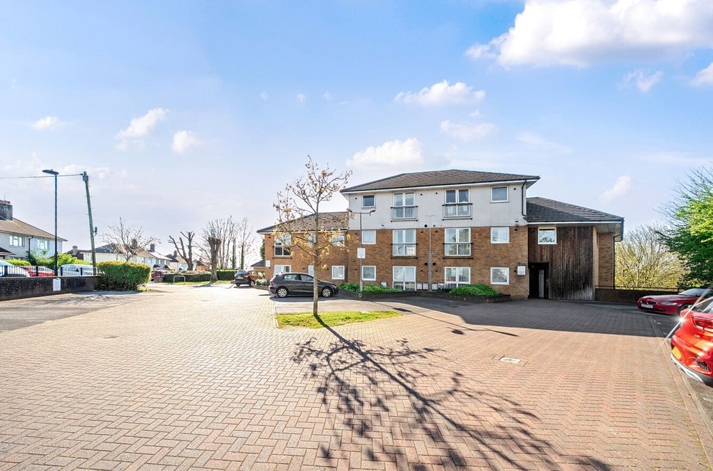 Property photo 1 of 13 1437342-1-69d521B...