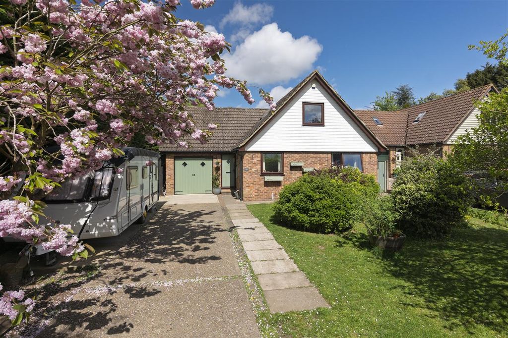 Property photo 1 of 27 Main Picture