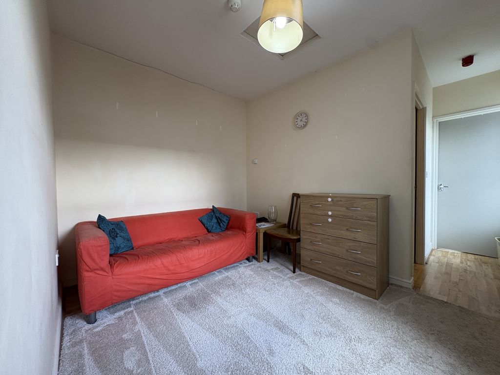 Property photo 1 of 5 Img_2999
