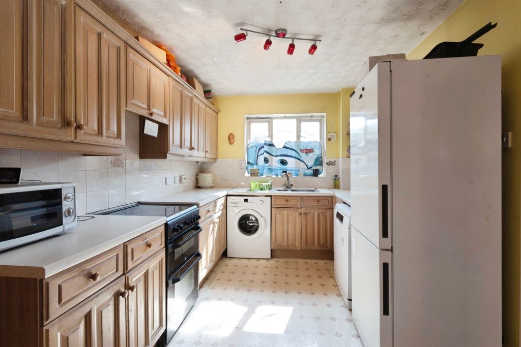 Property photo 3 of 10