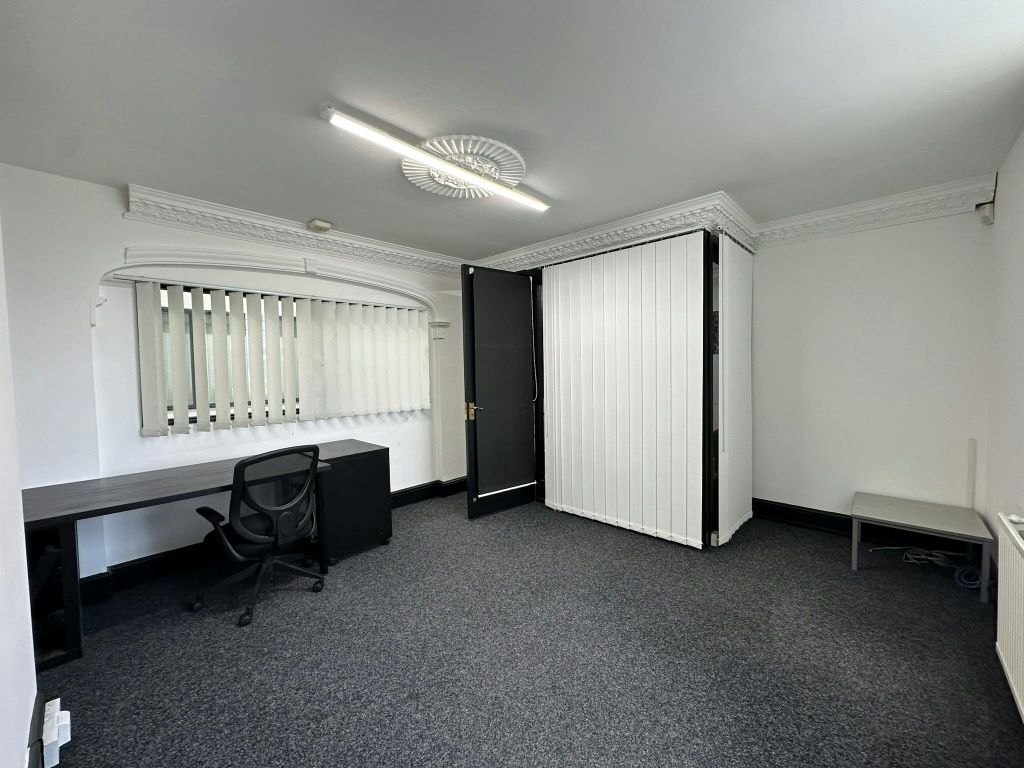 Property photo 2 of 4 Hill Top House Office 4 Image 3.Jpeg