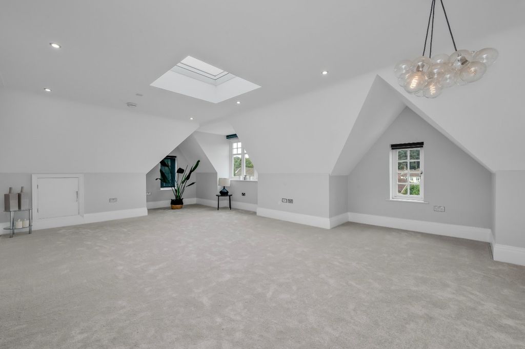 Property photo 2 of 10 Reception Room