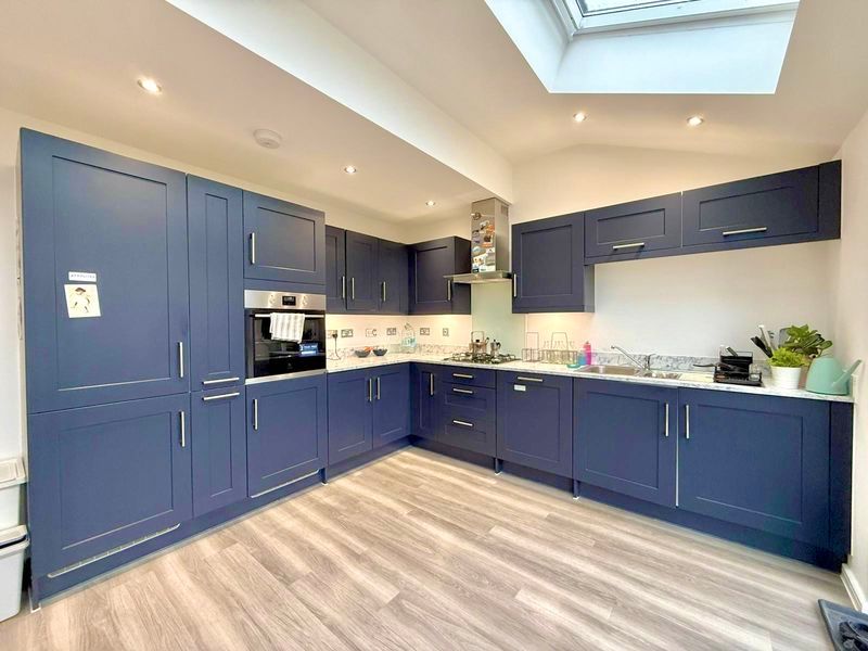 Property photo 2 of 13 Kitchen