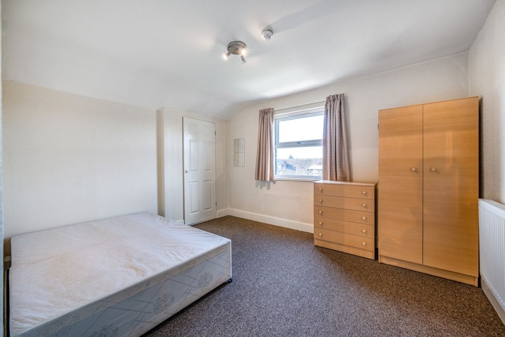 Property photo 2 of 6 1102332 (4)
