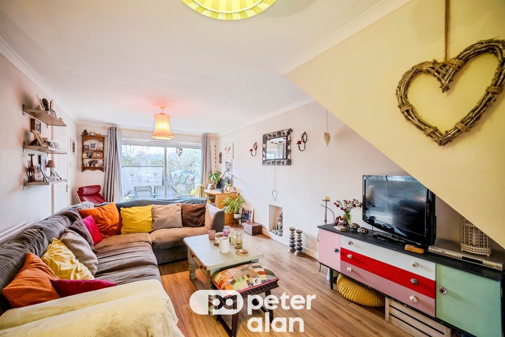 Property photo 2 of 23