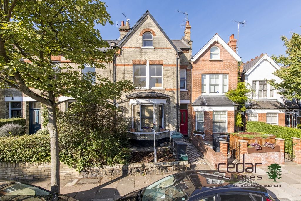 Property photo 1 of 12