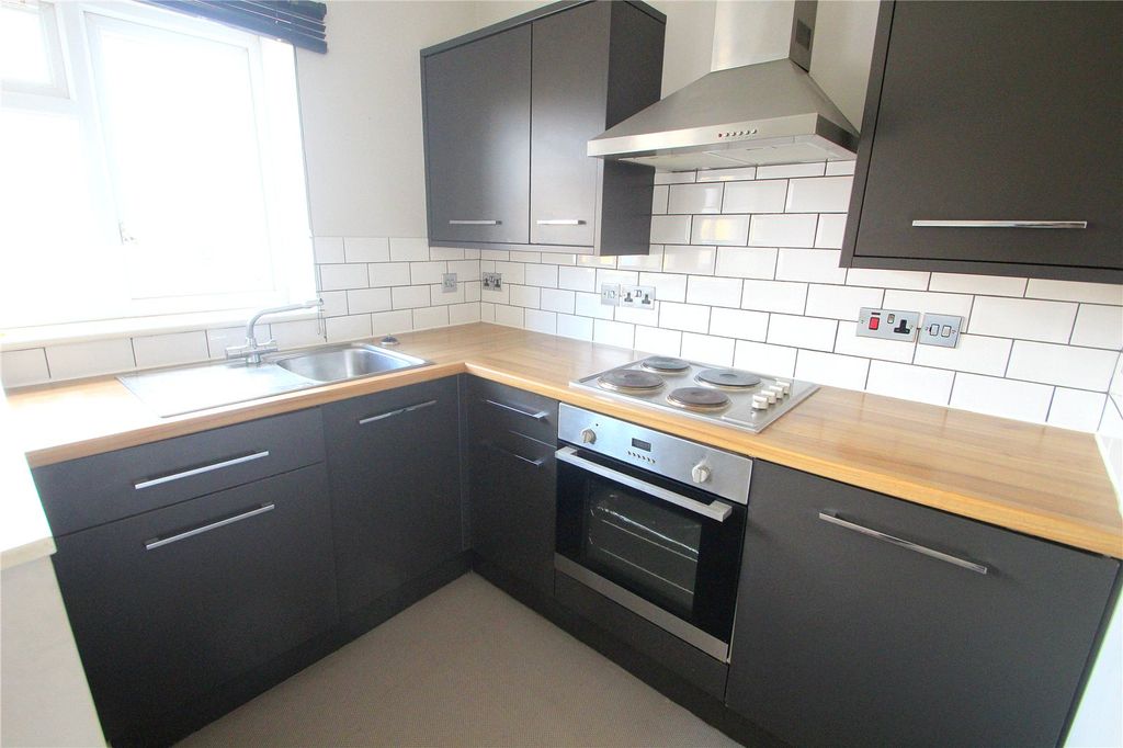 Property photo 2 of 4 Picture No. 06