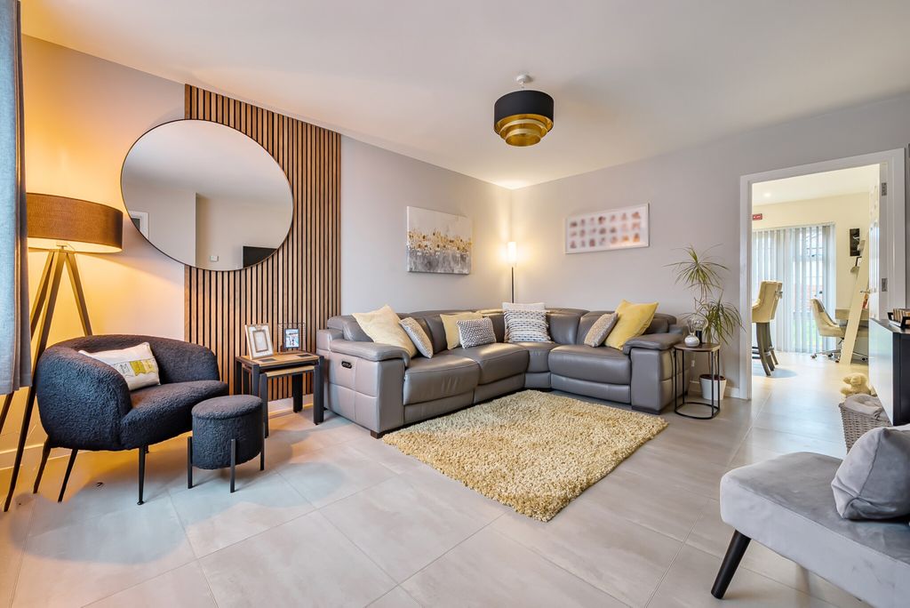 Property photo 2 of 26 1397420-14-6967B8...