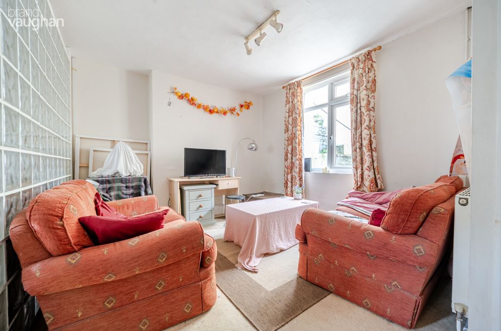 Property photo 3 of 9 3Bd13dc0-A3Fa-476...