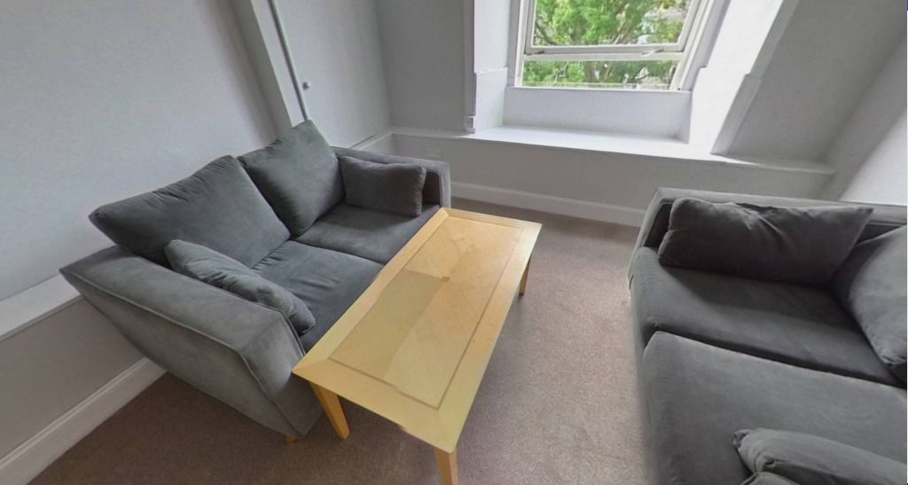 Property photo 2 of 10 Photo 2