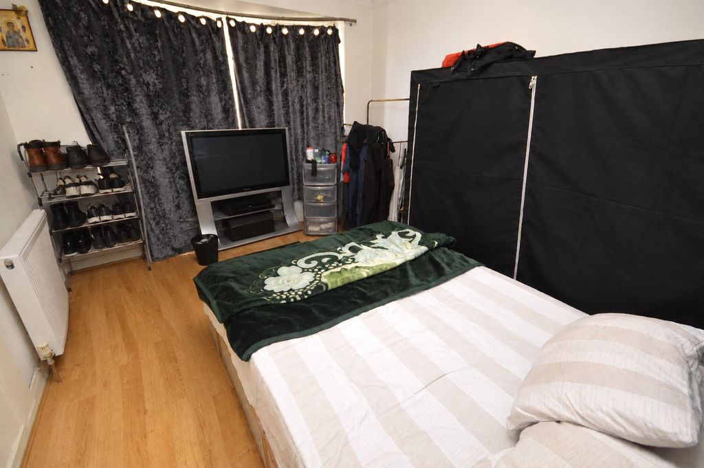 Property photo 2 of 9 Picture No. 23