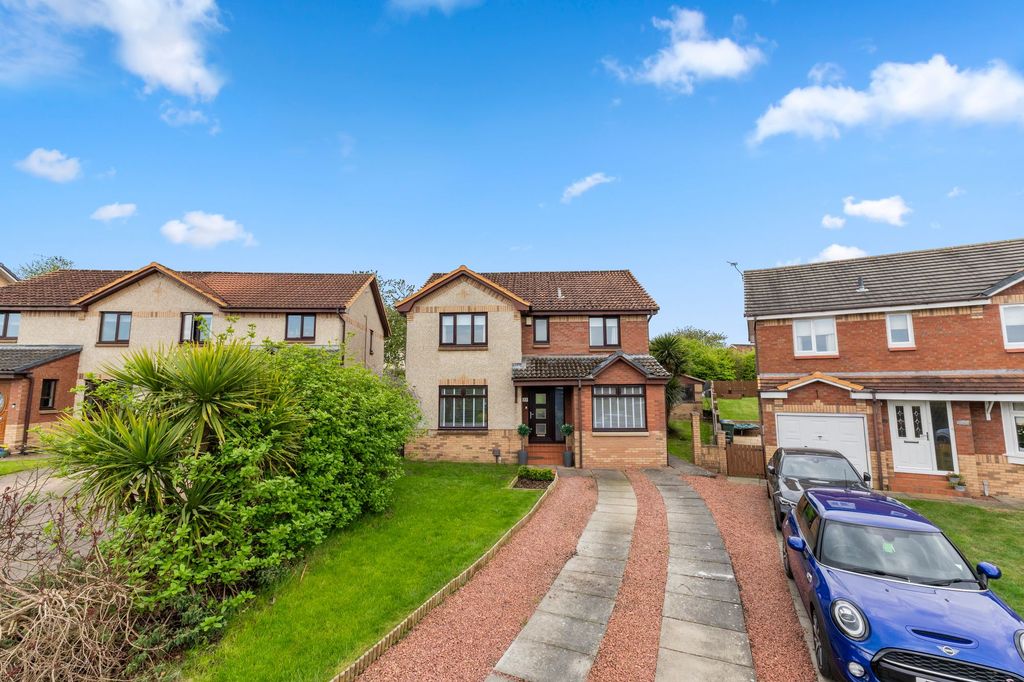 Property photo 1 of 37