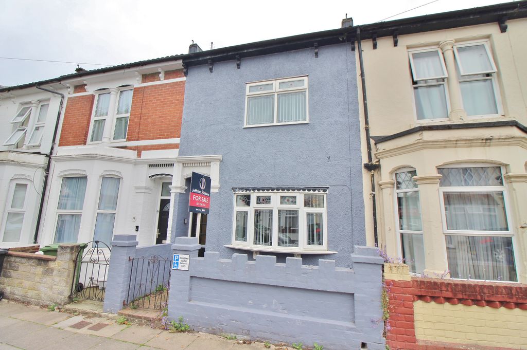 Property photo 1 of 16