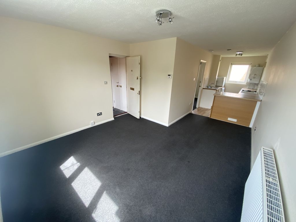 Property photo 2 of 8 Img_2229