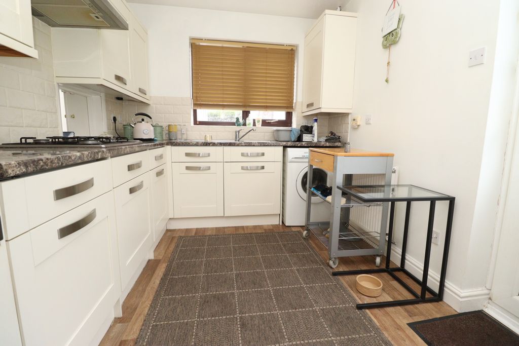 Property photo 3 of 13 Img_5682