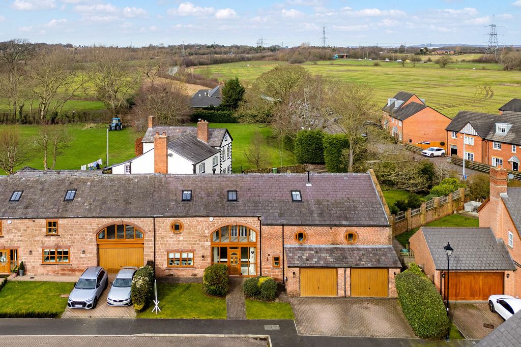 Property photo 1 of 39