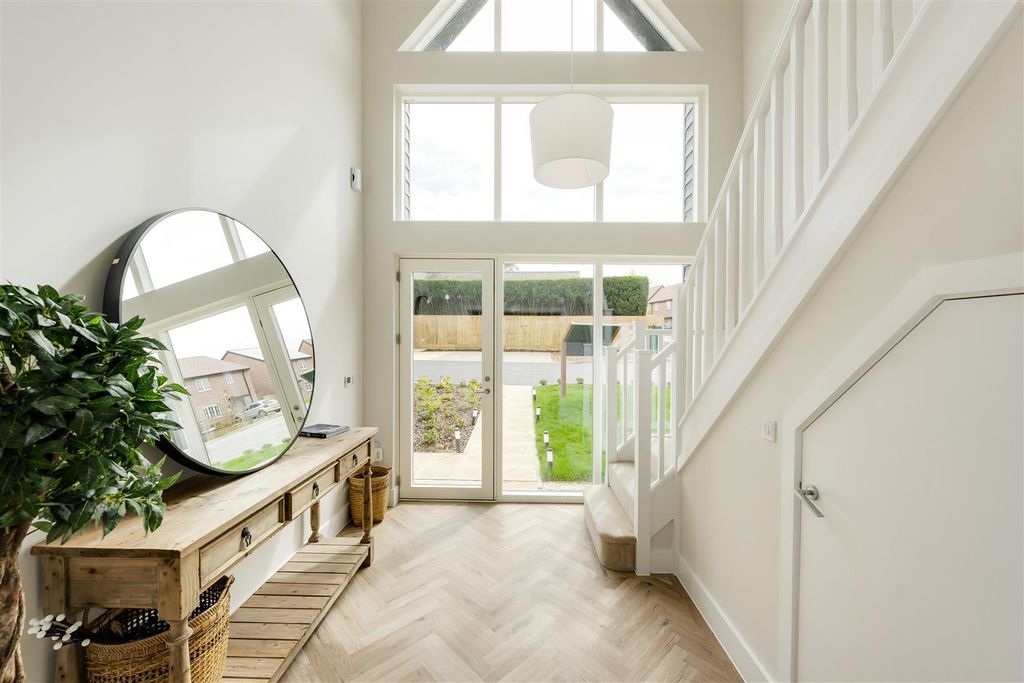 Property photo 2 of 21 4.Jpg