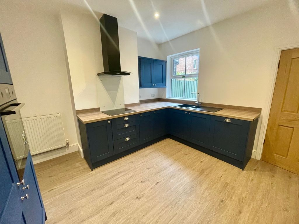 Property photo 3 of 13 Photo 14