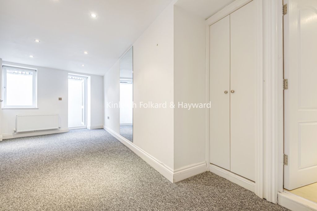 Property photo 3 of 5 3B5F6c7F-08E7-4482-9