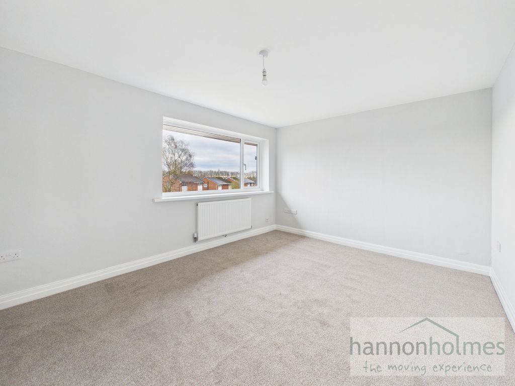 Property photo 2 of 19 Cam05283G0-Pr0147-Still013