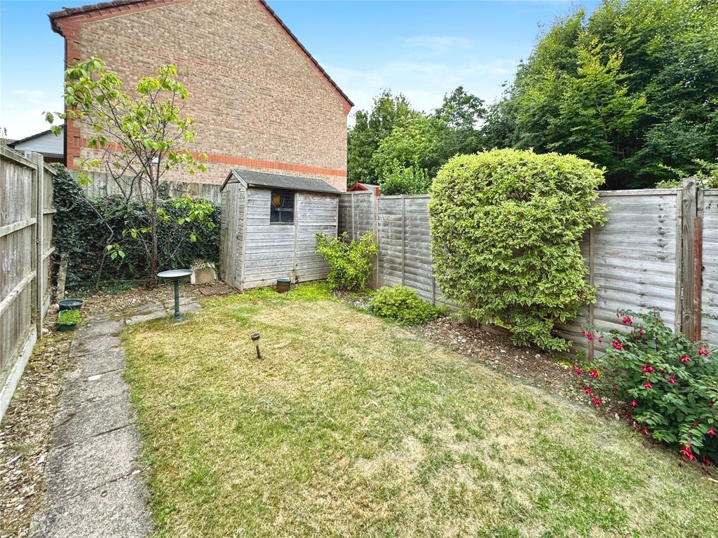 Property photo 2 of 11 Picture No. 08