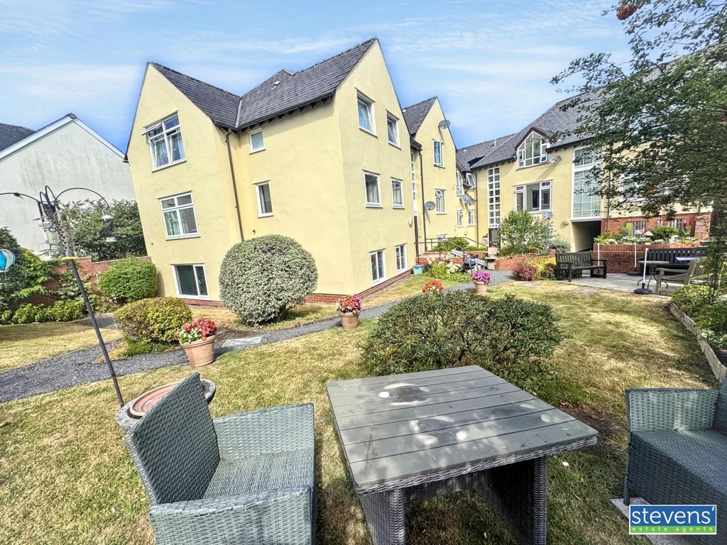 Property photo 1 of 7 Img_2635