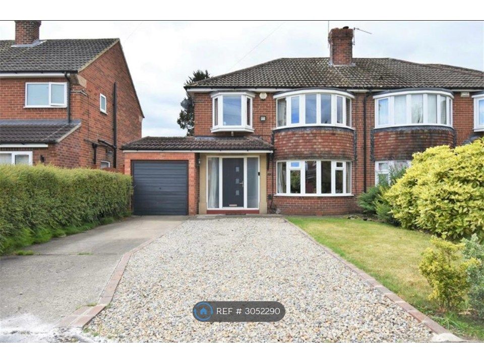 Property photo 1 of 27 Front Of Beautiful House