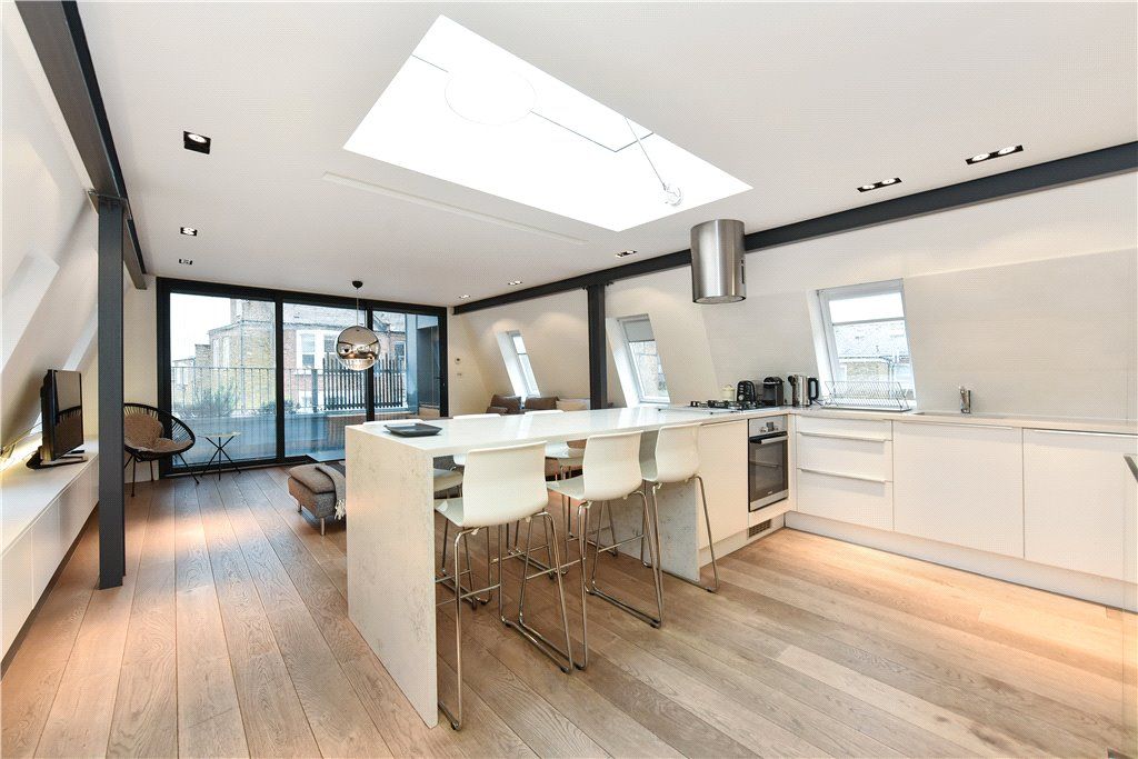 Property photo 3 of 18 Picture No. 12