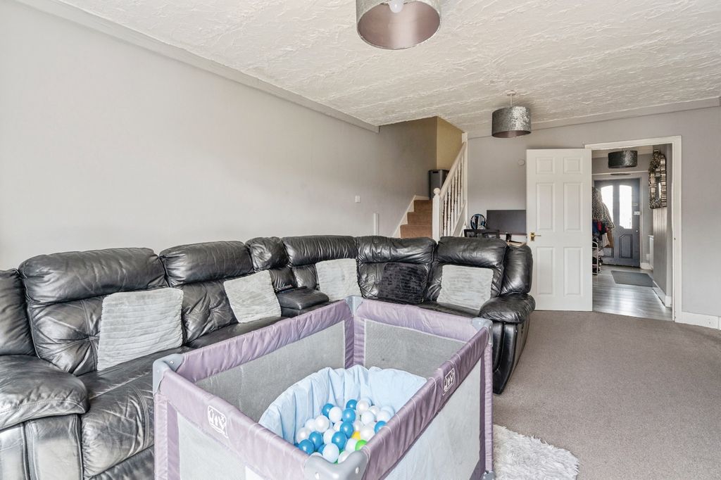 Property photo 3 of 22 Pbox-Img.Jpg