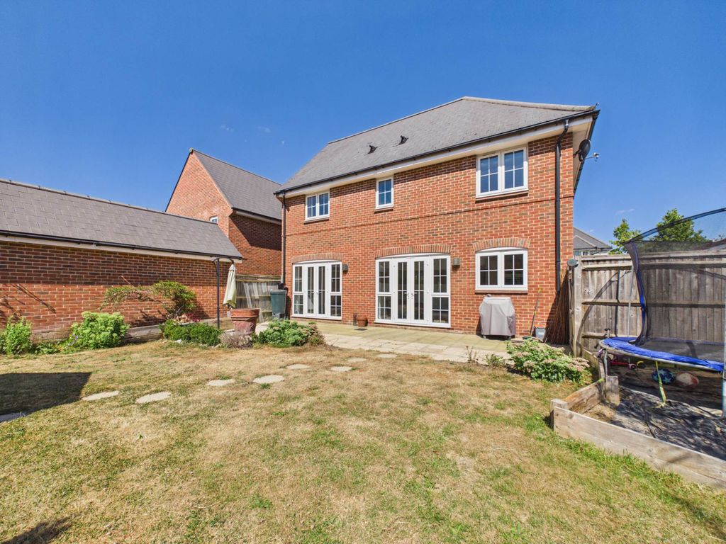 Property photo 2 of 18