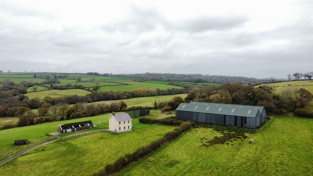 Property photo 1 of 53 Dji_Fly_20241031_133836_972_1730381949615_Photo_Optimized.Jpg