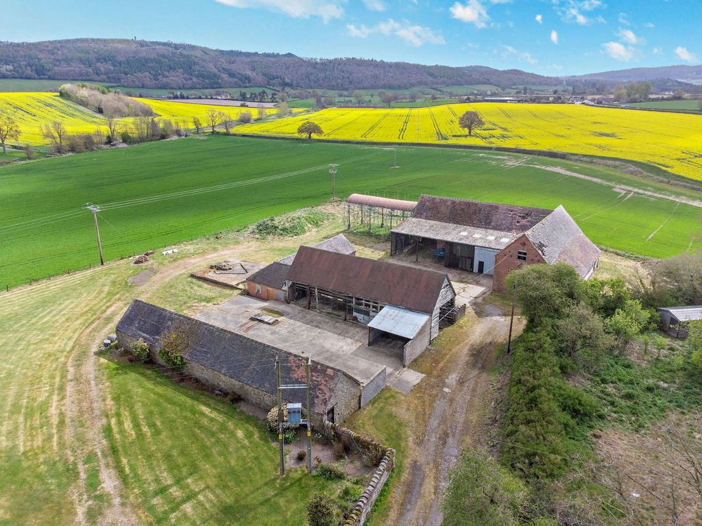 Property photo 1 of 19 Picture No. 04