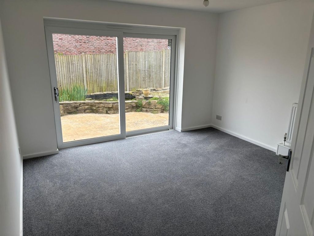 Property photo 3 of 11 Hydg0377.Jpg